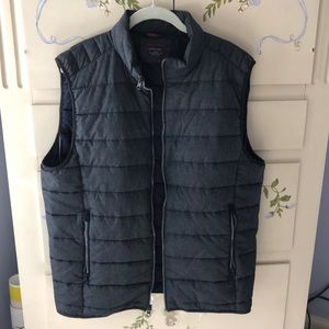 Untuckit Vest